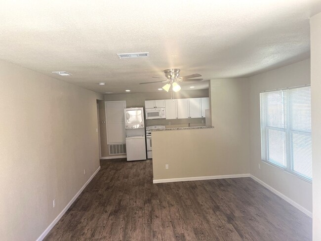 Photo - 1904 17th St Unit A-Front