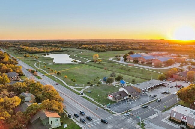 Apartamentos Forest Ridge, Denton, Texas, Southlakes Park - Forest Ridge Apartments