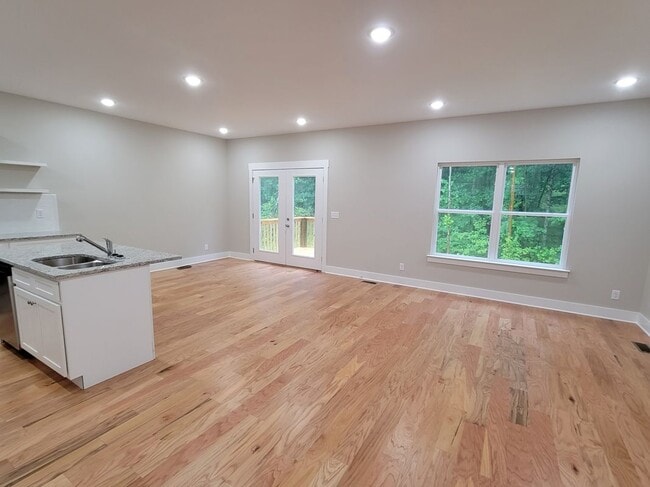 Photo - 8476 Old Cleveland Pike