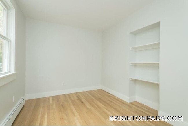 Photo - 35 South St Unidad B2