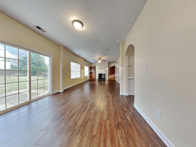 Photo - 2849 Watercrest Dr NW