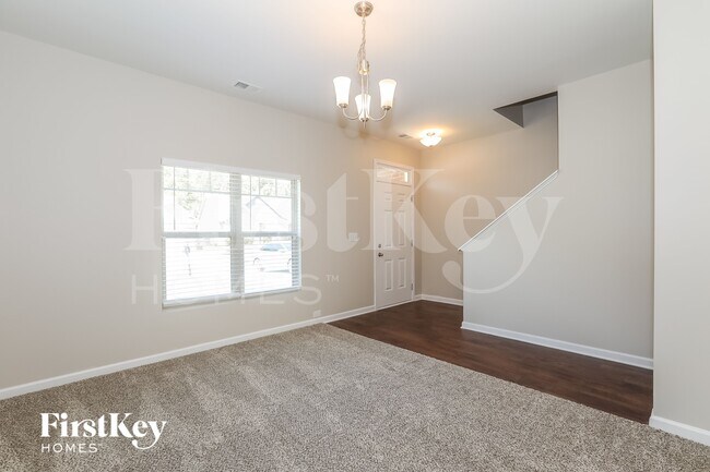 Photo - 3527 Lebella Ln