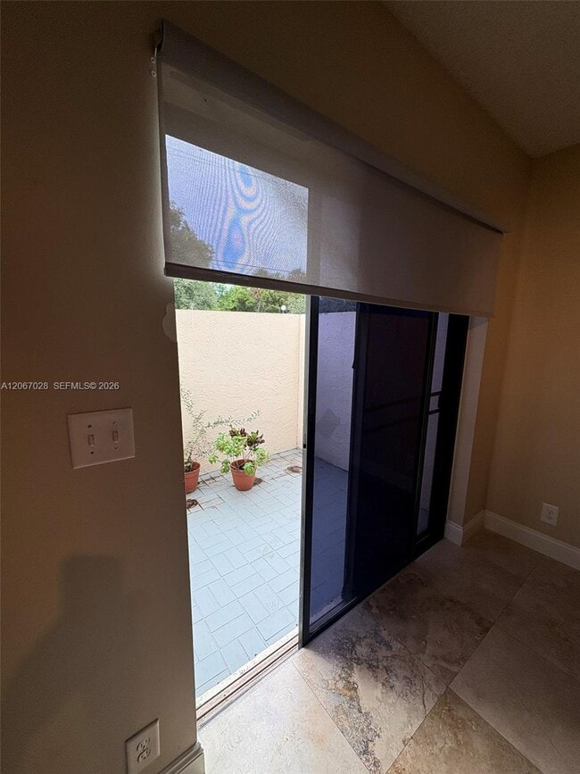 Photo - 233 SE 11th Ave