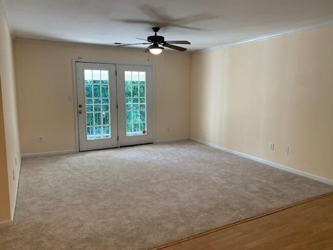Photo - 2308 Myron Dr Unidad 203