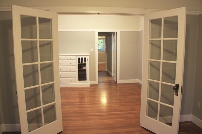 Dining Room - 2815 I St Unit 3
