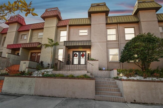 Building Photo - 166 E Davis Blvd Rental