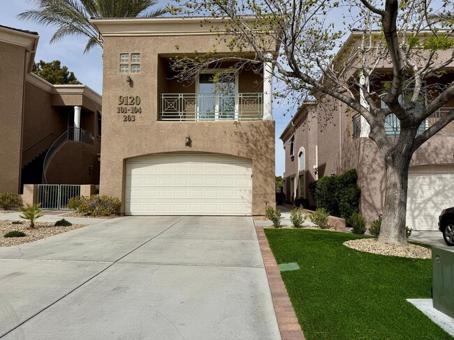 Charming townhome - Charming townhome