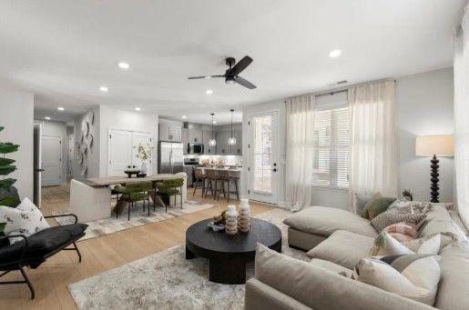 Photo - 4606 Adairview Cir