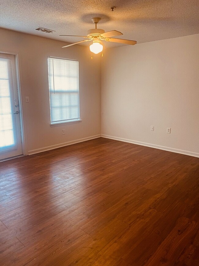 Photo - Clarksville Heights