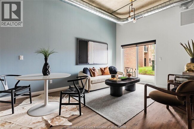 Photo - 1370 Argyle Rd Unité 106