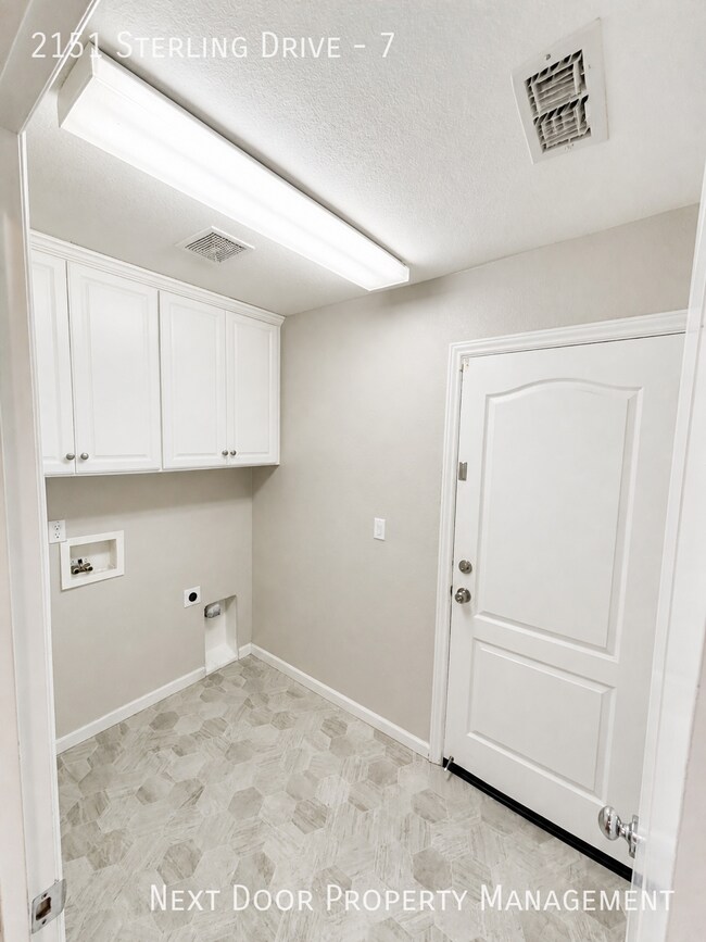Photo - 2151 Sterling Dr