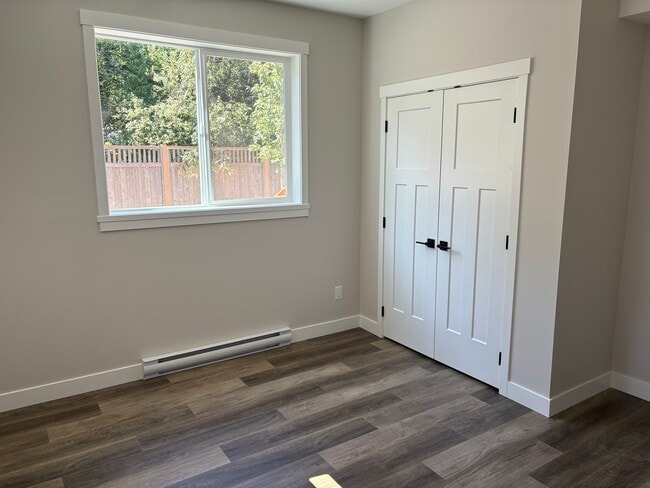 Photo - 4549 Suncrest Rd Unit B