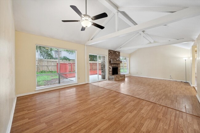 Photo - 14311 Overbrook Ln