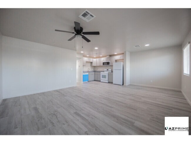 Photo - Step Into This Chic 2/2 Phoenix Apartment, Where Modern Finishes And Abundant Natural Light Combine