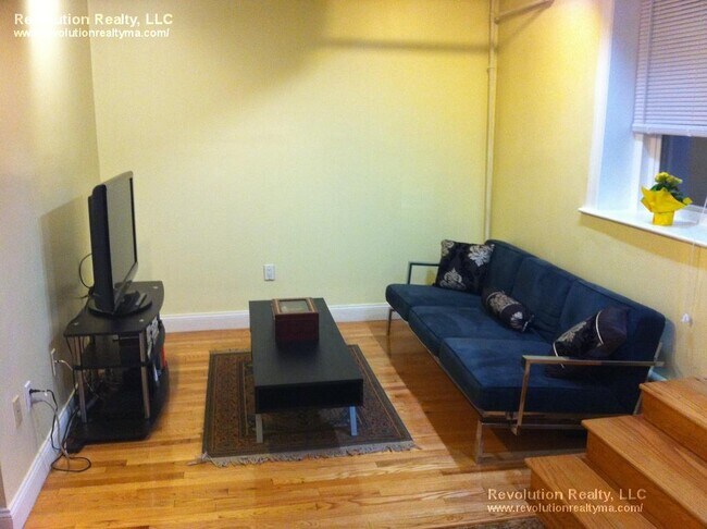 Photo - 5 Colliston Rd Unit B