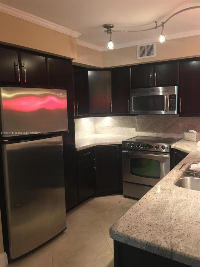 Photo - 1733 Village Blvd Unit 108
