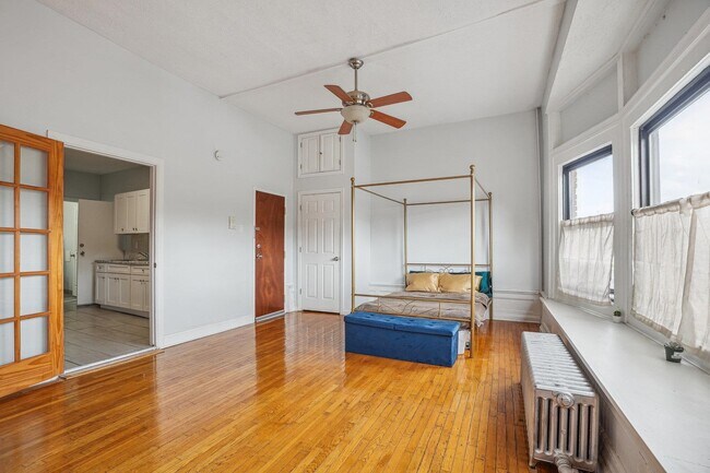 Photo - 93 Monticello Ave Unidad 2F