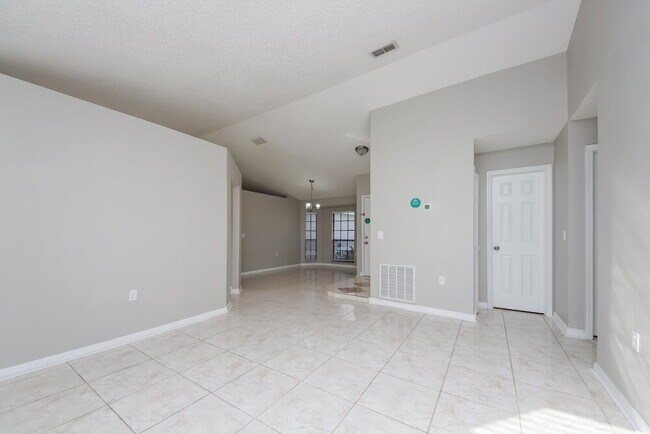 Photo - 808 Cabaret Ct