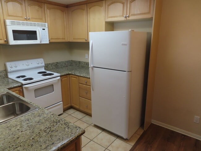 Photo - 2941 C St Unit 467