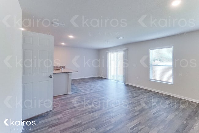 Photo - 1730 Nebraska Loop