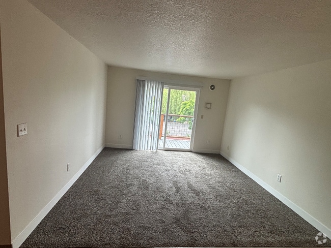 Building Photo - 17420 SW Shaw St Rental