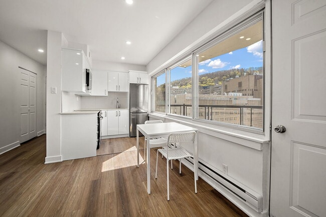 Photo - 500 Des Pins