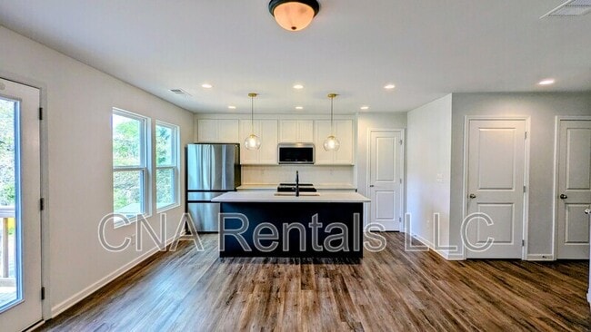 Photo - 2367 Summit Ave NW