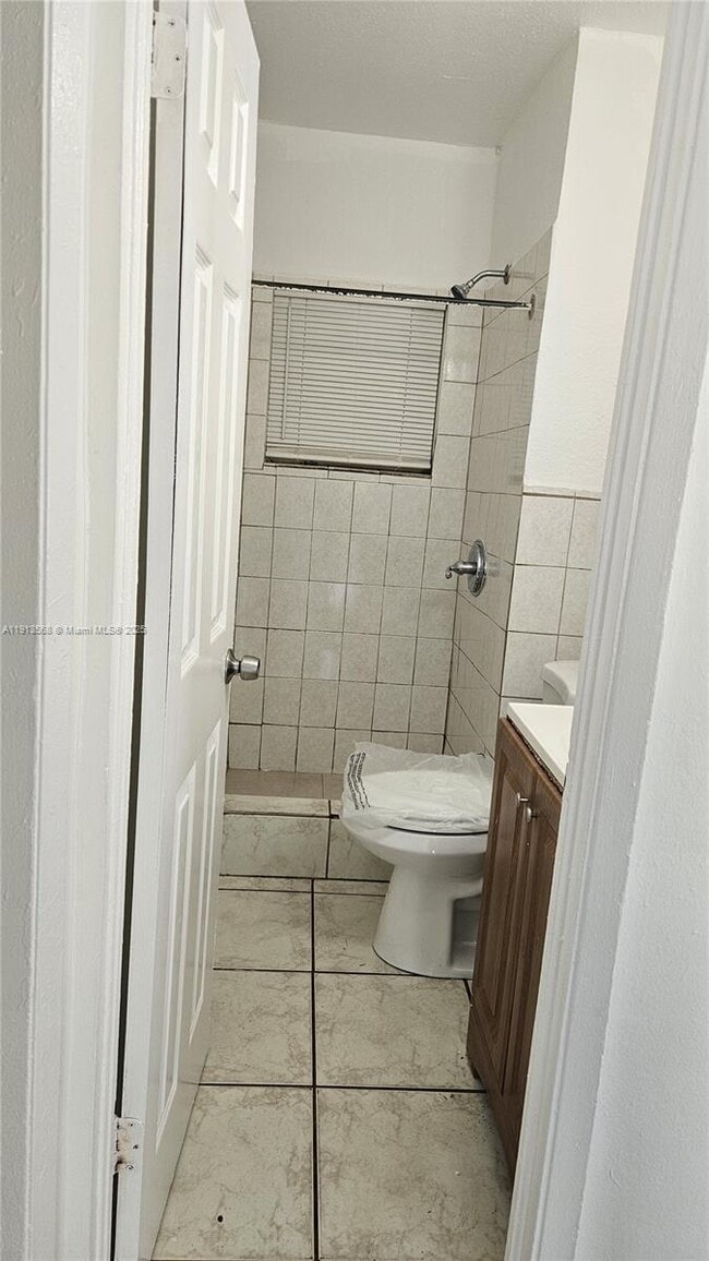 Photo - 1610 NW 7th Pl