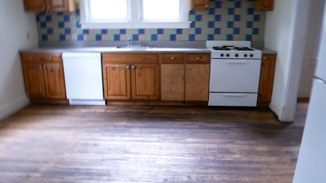 Photo - 96 Huntington St