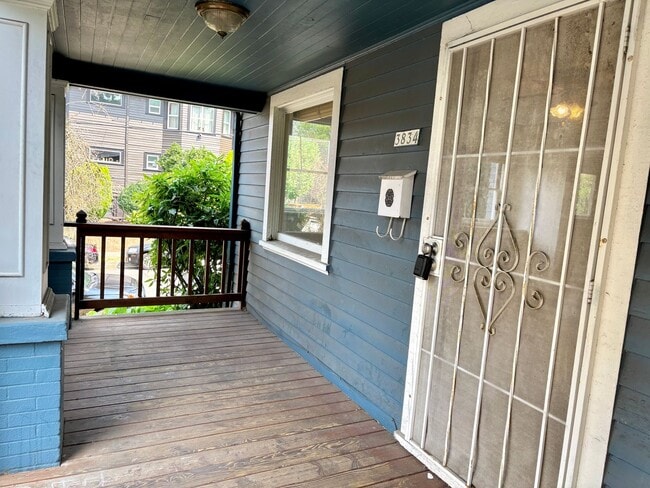 Photo - 3832-3834-3834 N Albina Ave Unidad 3834 (LWR)