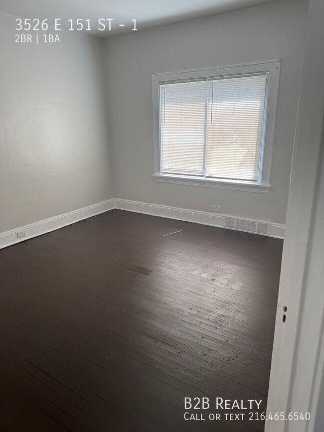 Photo - 3526 E 151st St Unit 1