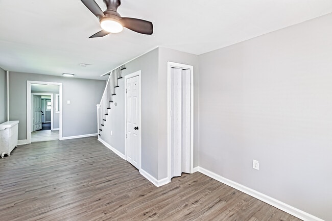 Photo - 218 Sinnickson St