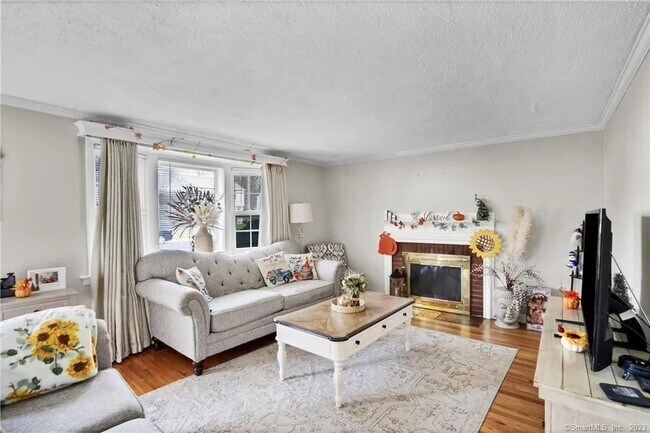 Photo - 129 Edgemont Ave