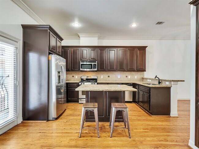 Photo - 2540 Prospect St Unit B