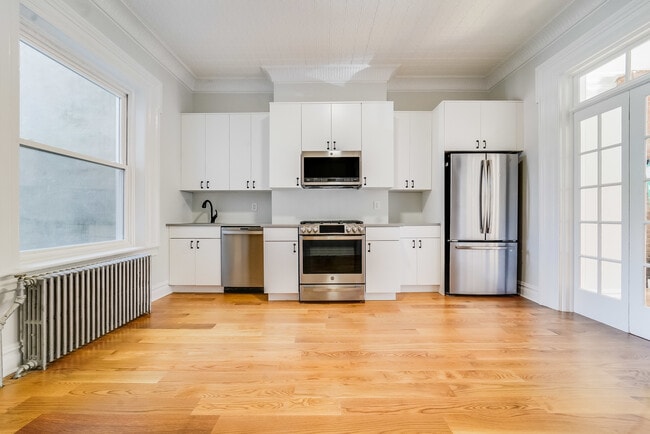Photo - 266 3rd St Condo Unit 1