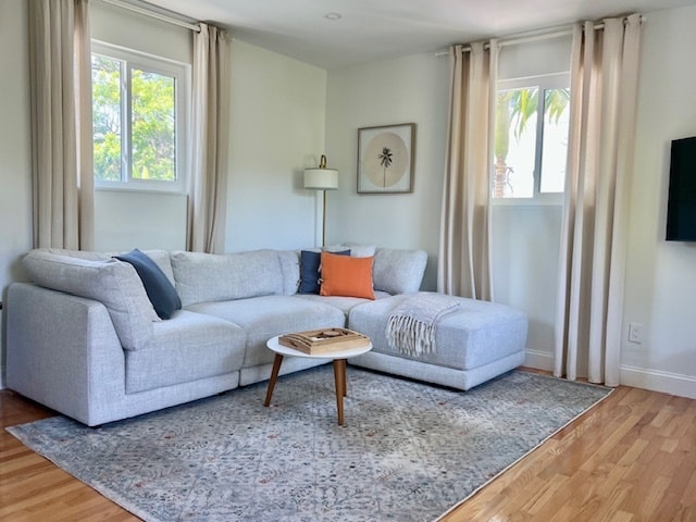 Living Room - 2355 Tequesta Ln (Miami, FL)