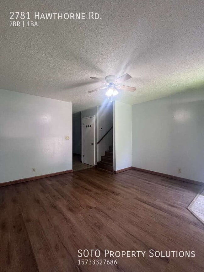 Photo - 2781 Hawthorne Rd