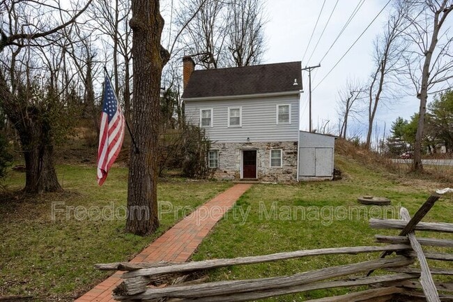 Photo - 8200 Buckland Mill Rd