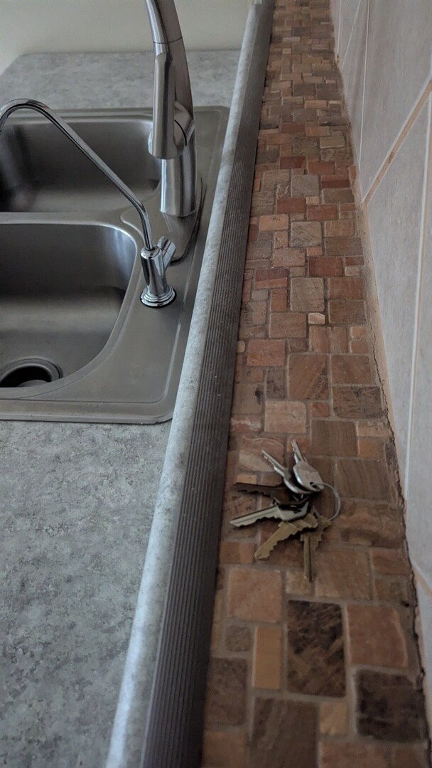 Photo - 2636 W Division St