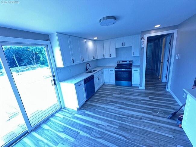 Photo - 15 Mida Ct Unit 2A