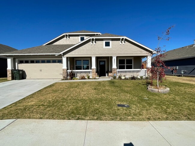 Spectacular 4 bedroom, 2 bath home in Owasso - Spectacular 4 bedroom, 2 bath home in Owasso