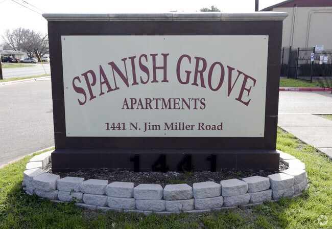 Photo - Spanish Grove Apartments