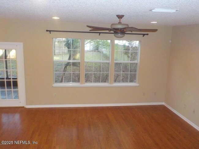 Photo - 3707 Silver Bluff Blvd