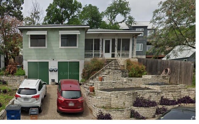 Building Photo - 3104 Tom Green St Unit A Rental