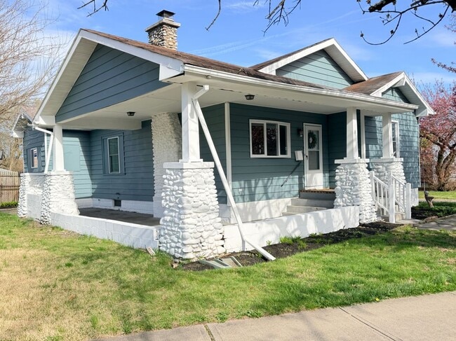 Building Photo - 8 Joan Terrace