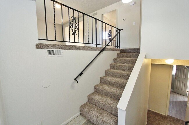 Photo - Spacious Home in Quiet Neighborhood