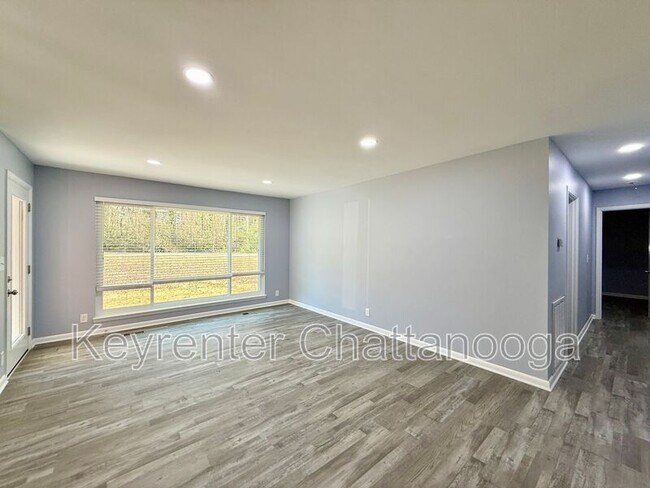 Photo - 33 Brumby Rd