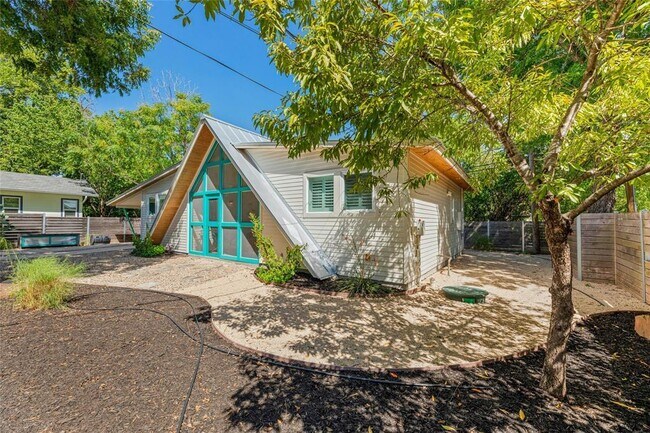 Photo - 3901 Cherrywood Rd Condo Unit B
