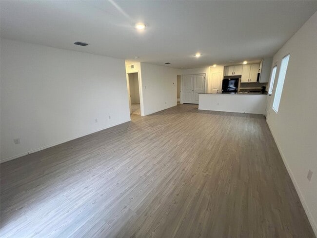 Photo - 9012 Red Fox Trl