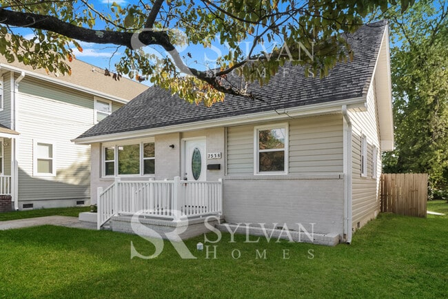 Photo - 7538 Diven St